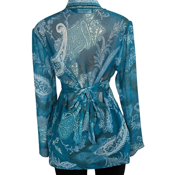 3/$25🌸 The(in)shop Y2K Blue Flare Sleeve Beaded Blouse - Picture 7 of 8